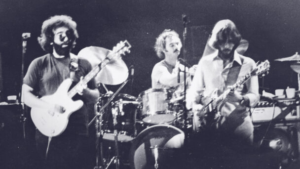 ‘Sheer Awe’: Recalling the Legendary Grateful Dead Concert of May ’77